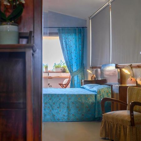 סקאריו Hotel Ristorante Cavaliere מראה חיצוני תמונה