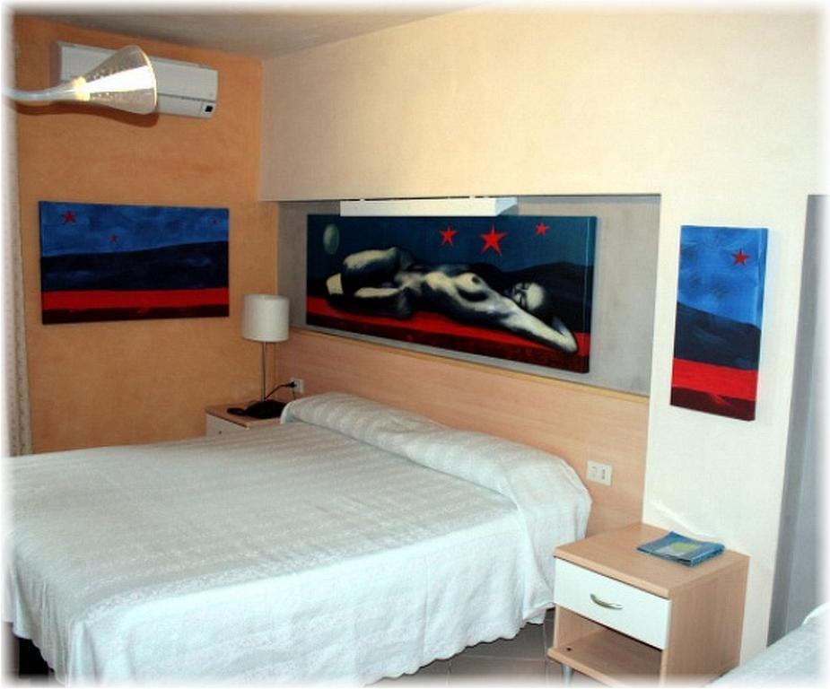סקאריו Hotel Ristorante Cavaliere מראה חיצוני תמונה